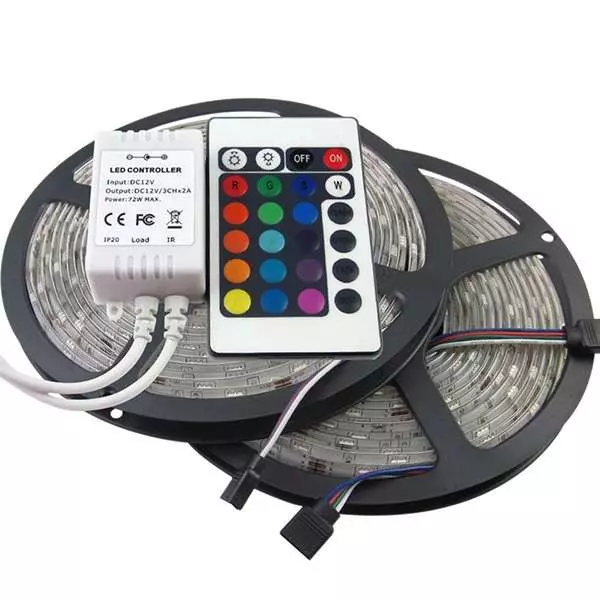 Kit pour ruban LED 5M étanche - 30 LED/M RGB avec télécommande