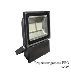 Projecteur LED 100W PRO éclairage 900W